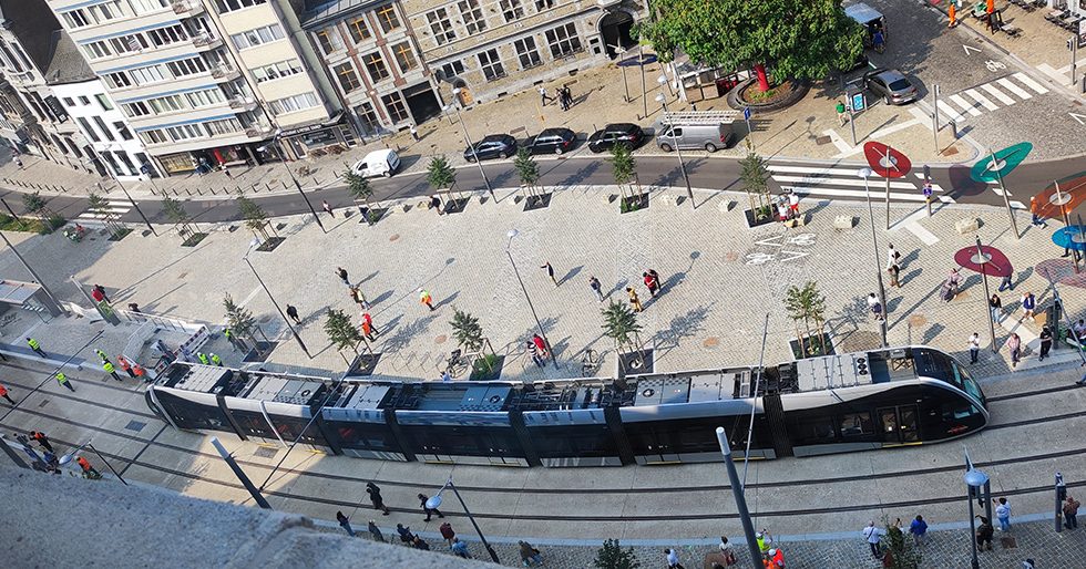 Le Tram arrêt HEL